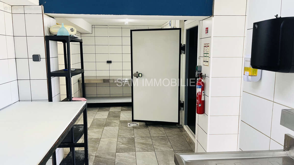 Commerce à LE TAMPON