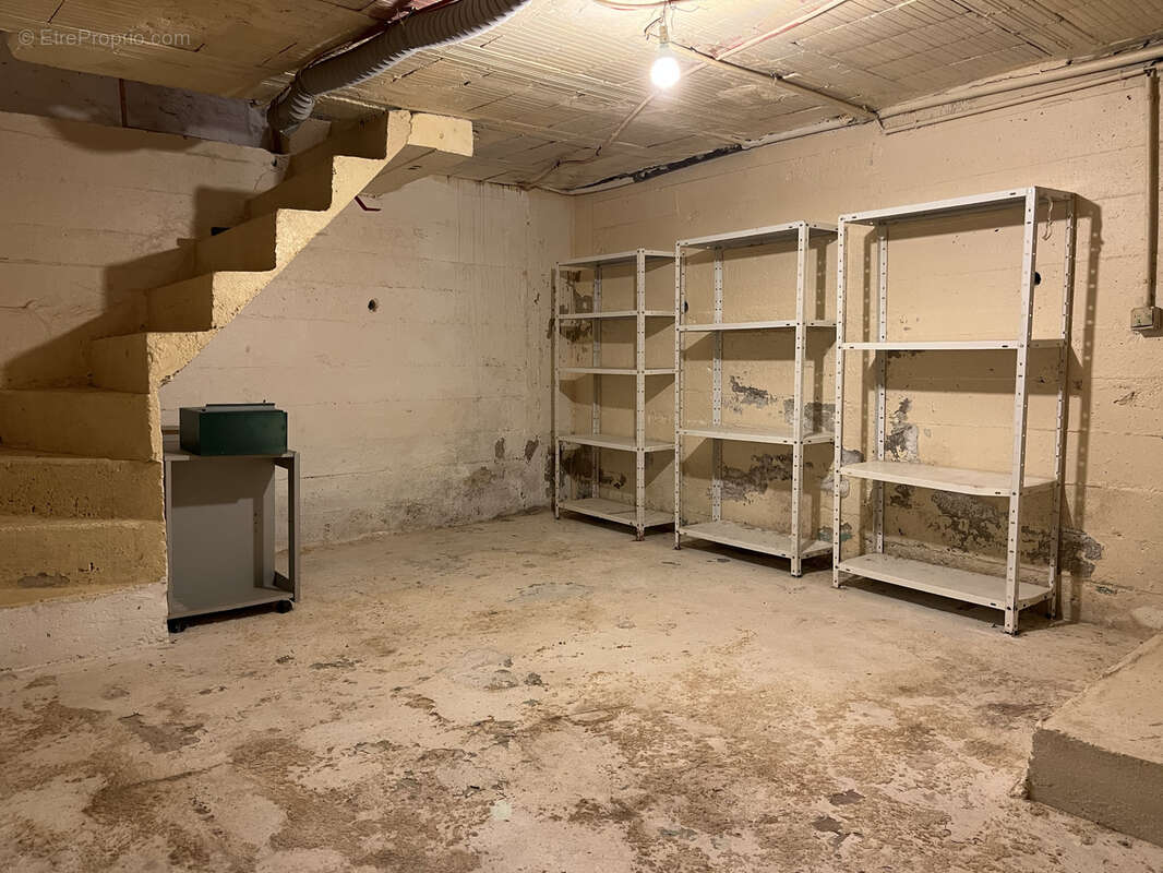 Maison à SAINT-LAURENT-DE-LA-CABRERISSE