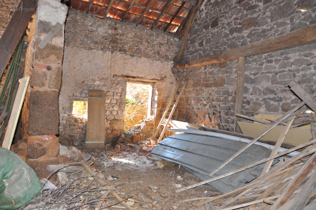 Maison à DROITURIER