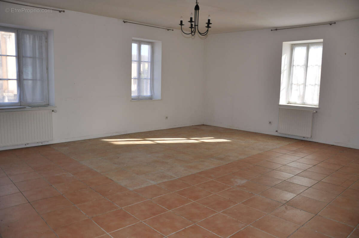 Maison à DROITURIER