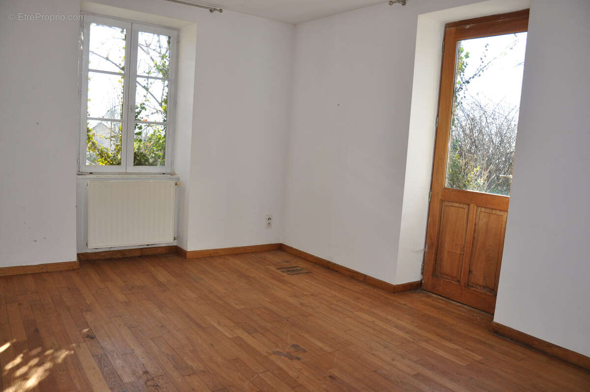 Maison à DROITURIER