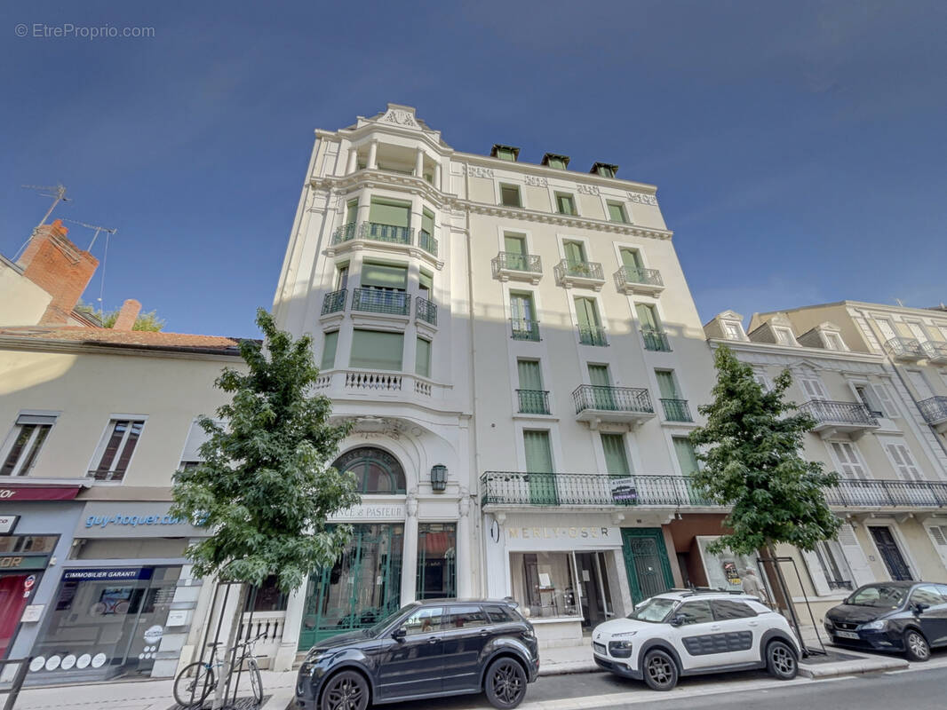 Appartement à VICHY