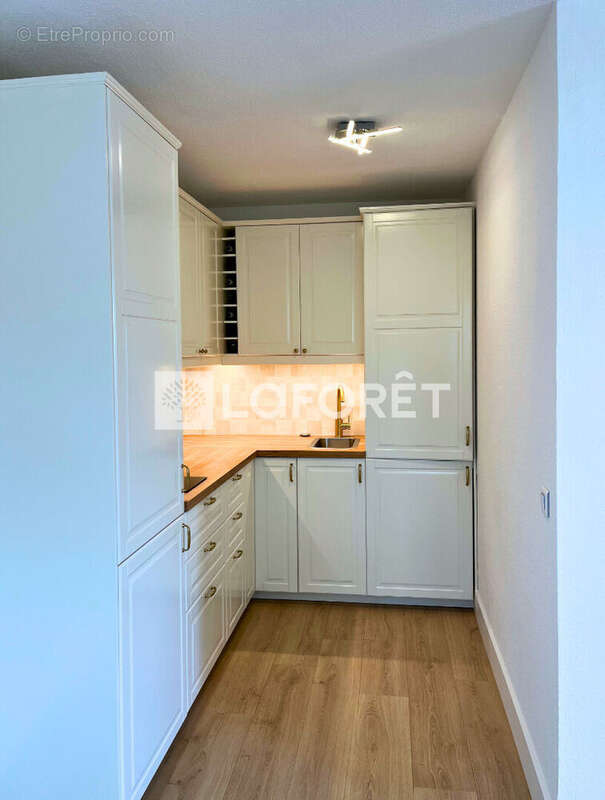 Appartement à MOUGINS