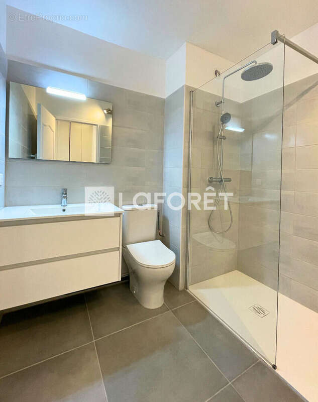 Appartement à MOUGINS