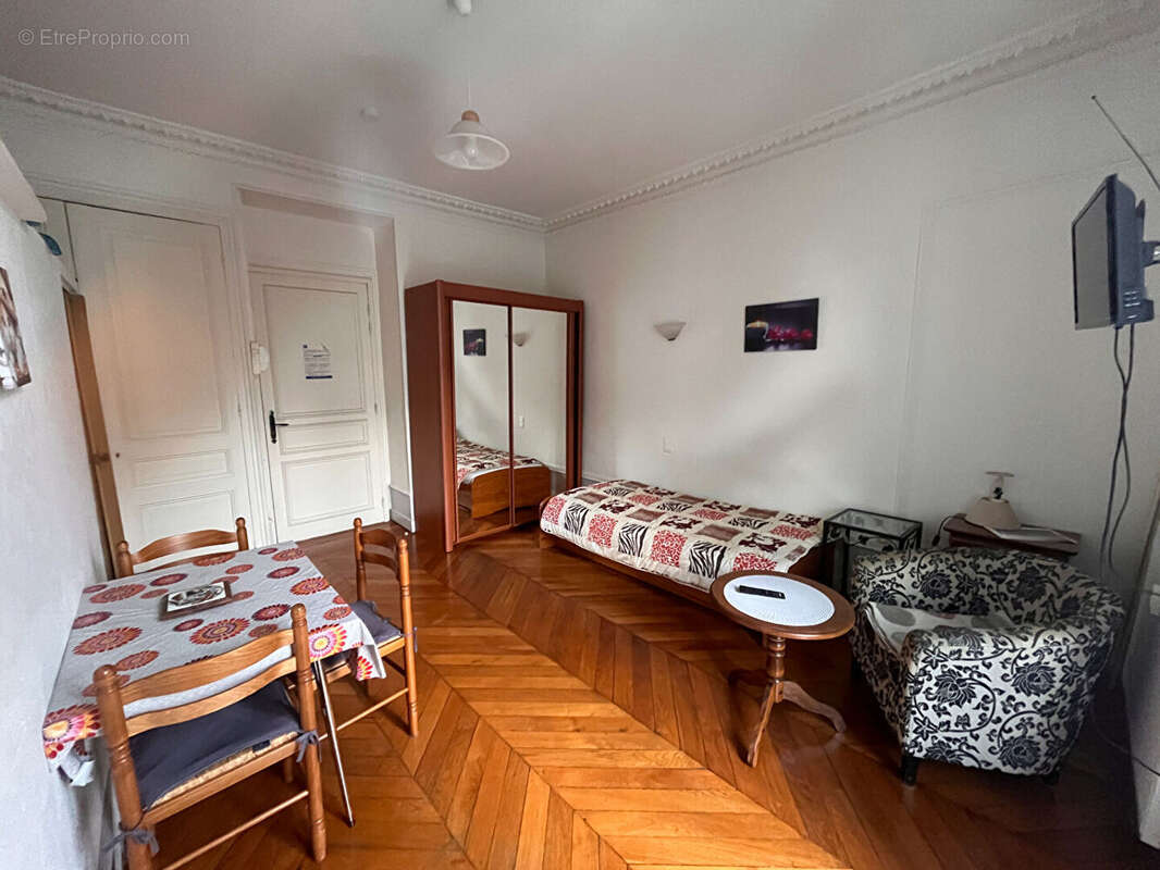 Appartement à AIX-LES-BAINS