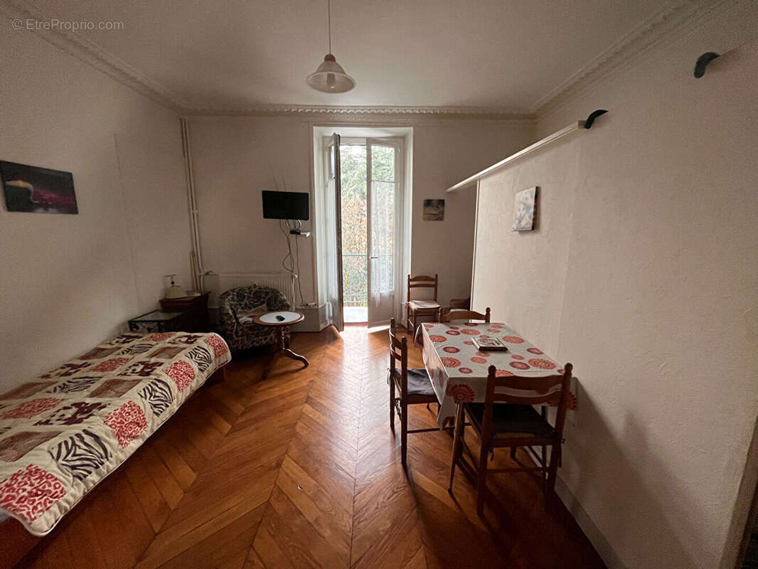 Appartement à AIX-LES-BAINS