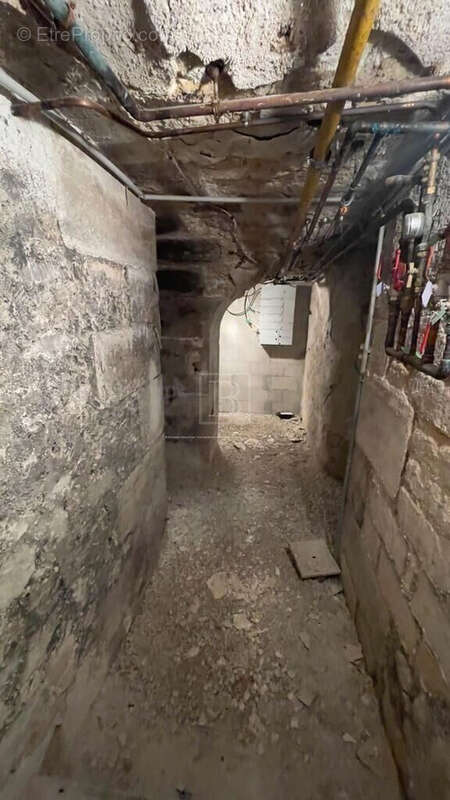 Appartement à PARIS-3E