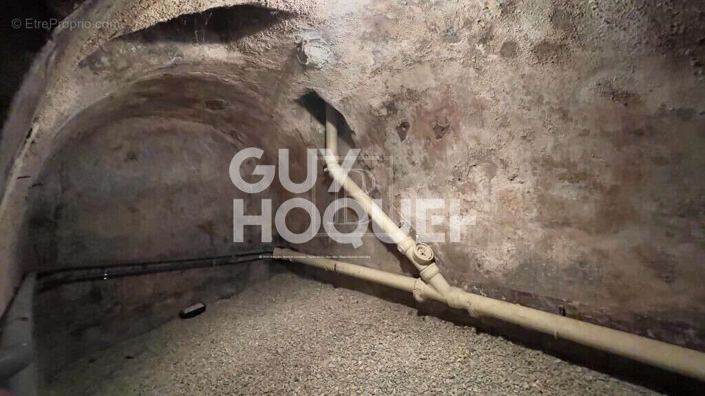 Appartement à PARIS-3E