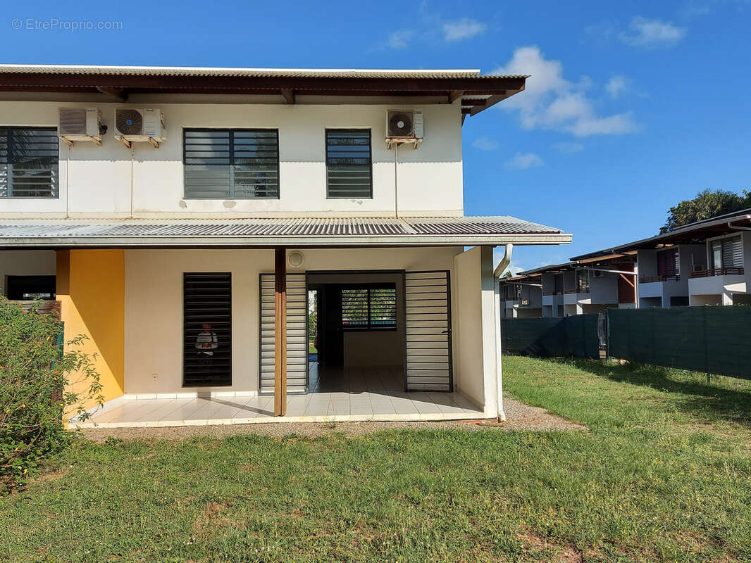 Maison à REMIRE-MONTJOLY