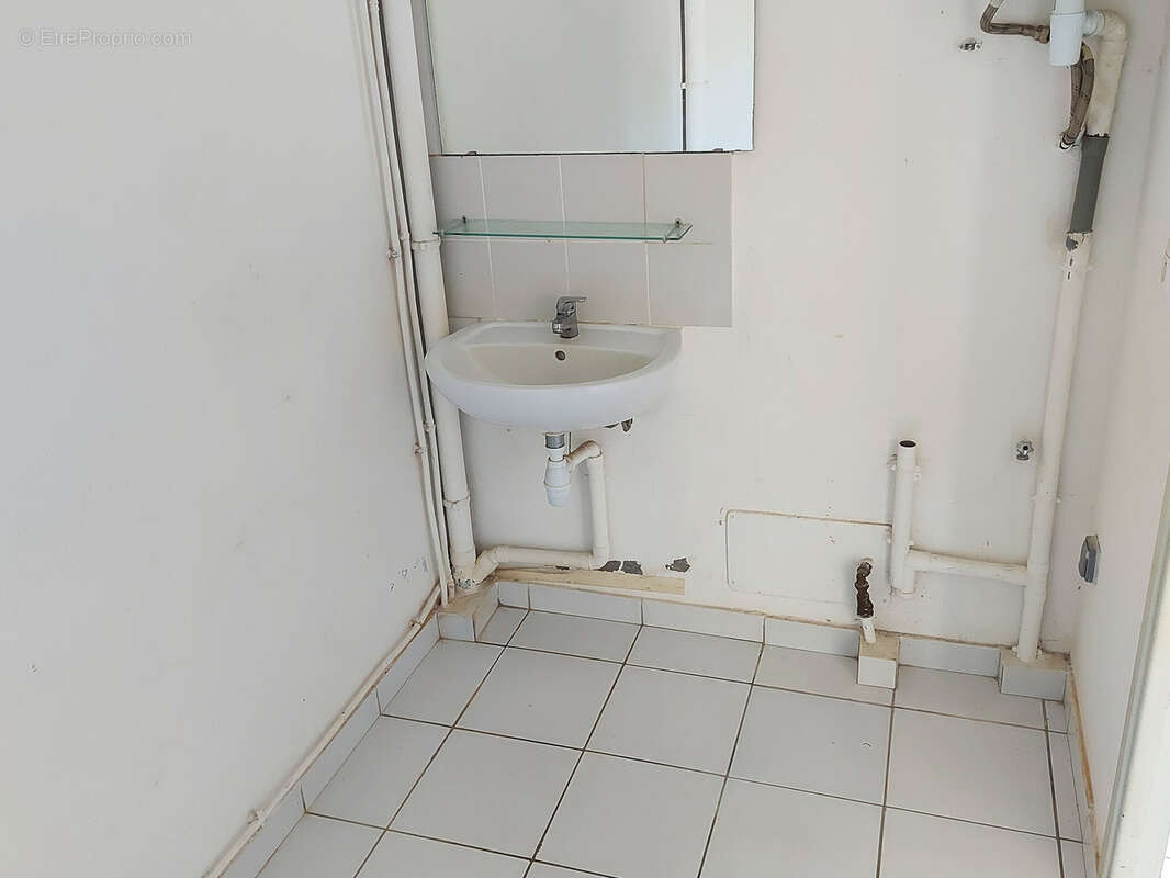 Maison à REMIRE-MONTJOLY