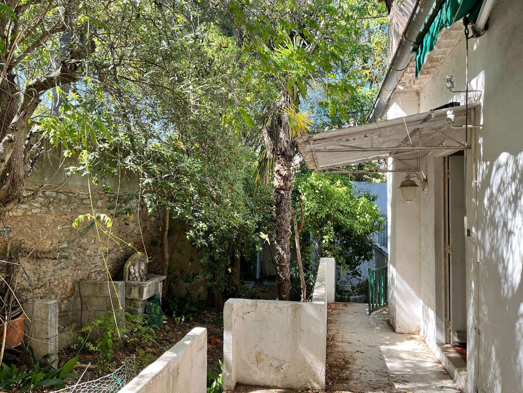 Appartement à HYERES