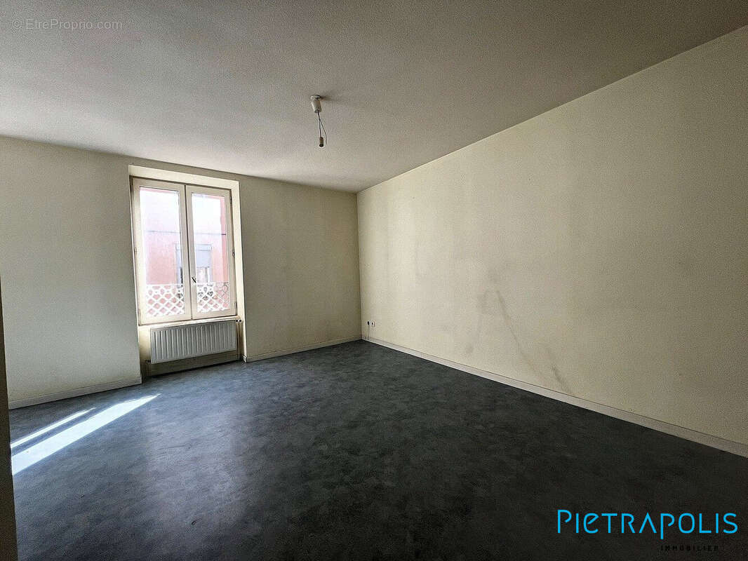 Appartement à THIZY