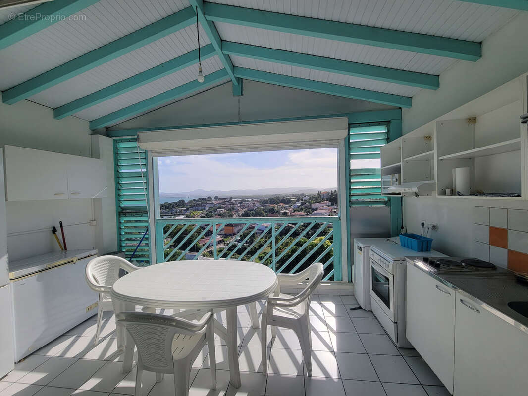 Appartement à LES TROIS-ILETS