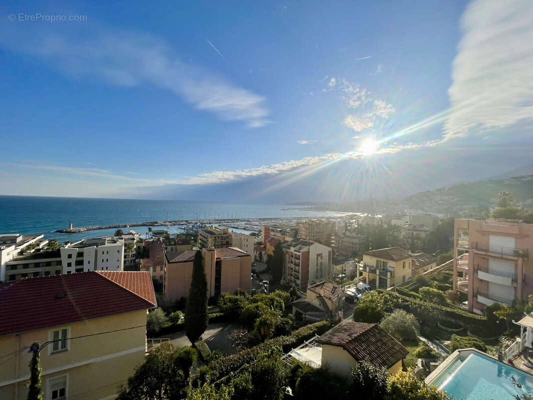 Appartement à MENTON
