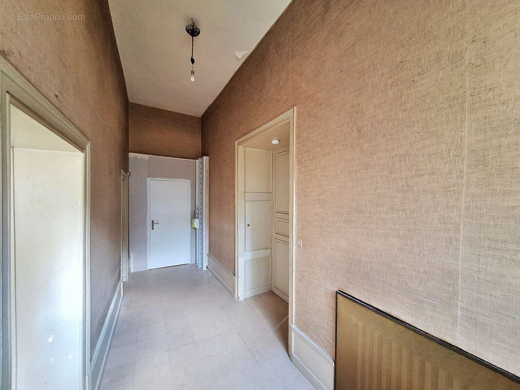 Appartement à SEGRE