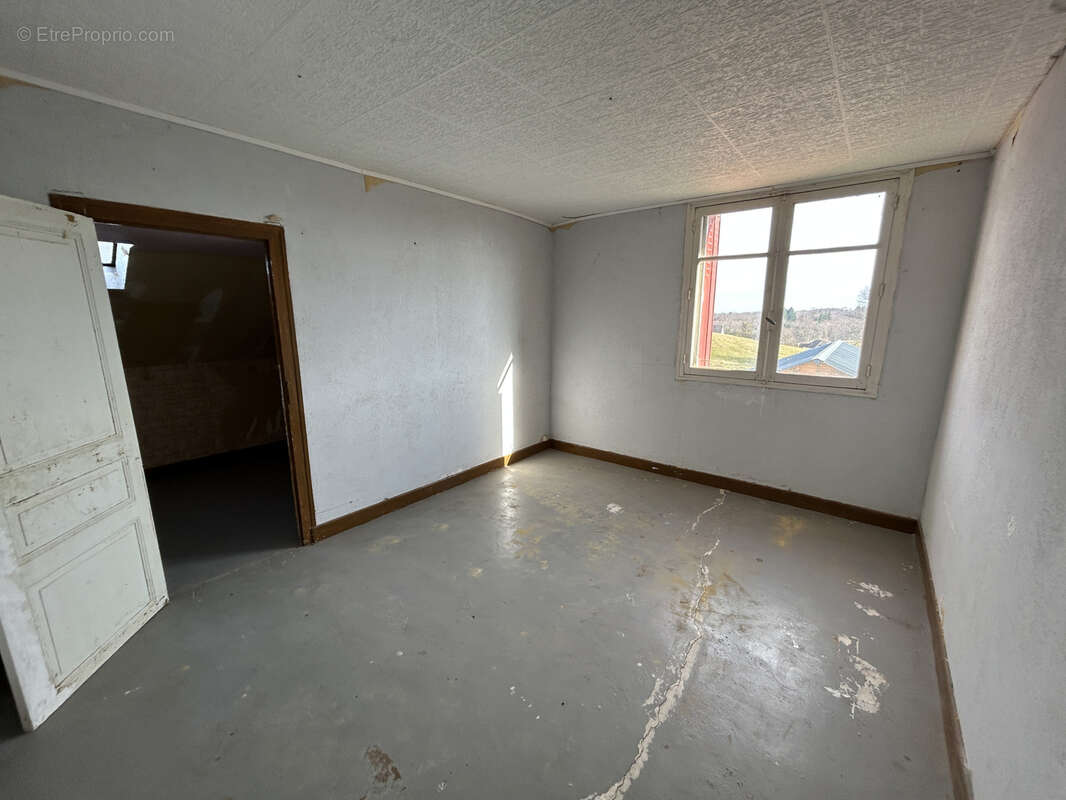 Appartement à SEILHAC