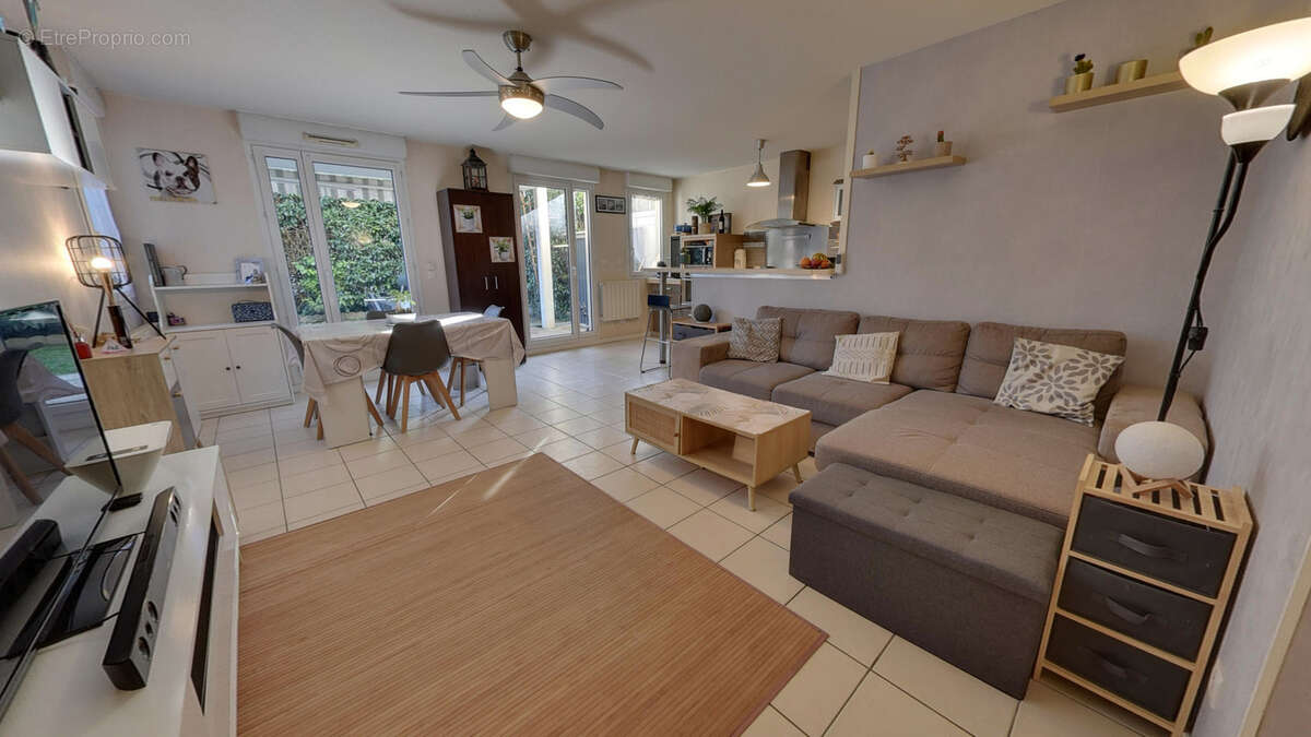 Appartement à ECHIROLLES