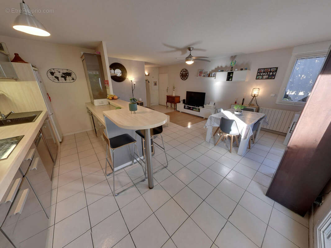 Appartement à ECHIROLLES