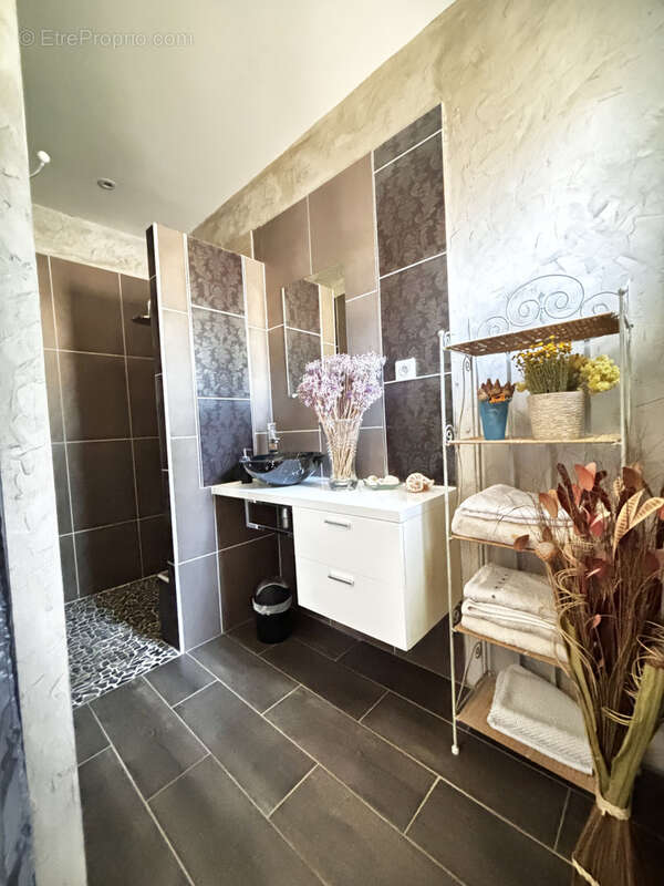 Maison à LEZIGNAN-CORBIERES