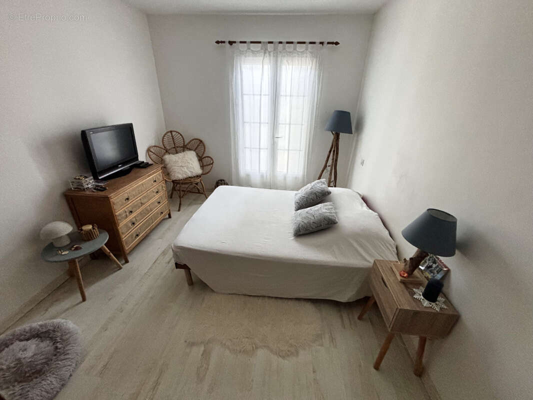 Maison à LEZIGNAN-CORBIERES