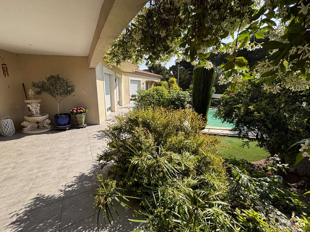 Maison à LEZIGNAN-CORBIERES