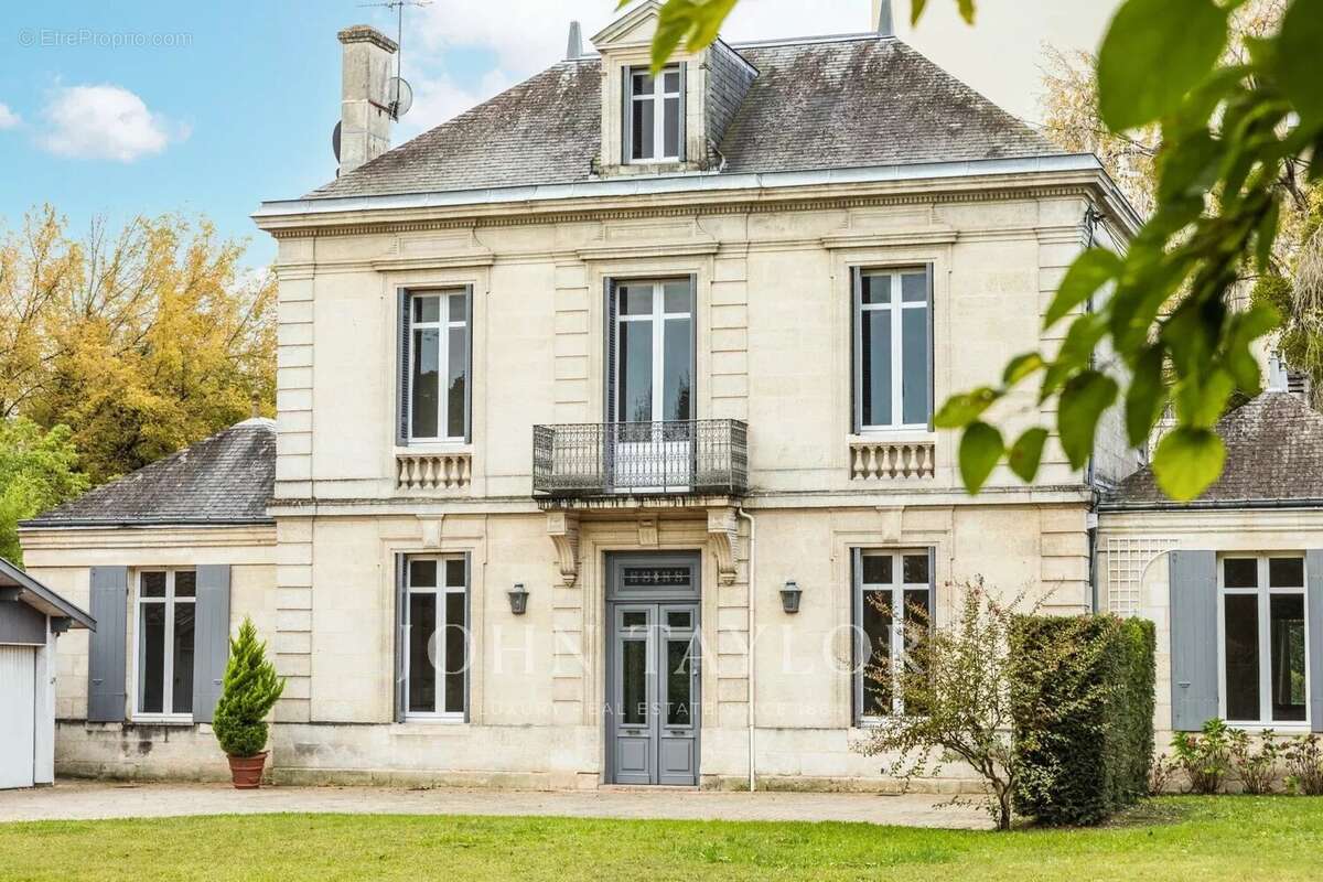 Maison à LE BOUSCAT