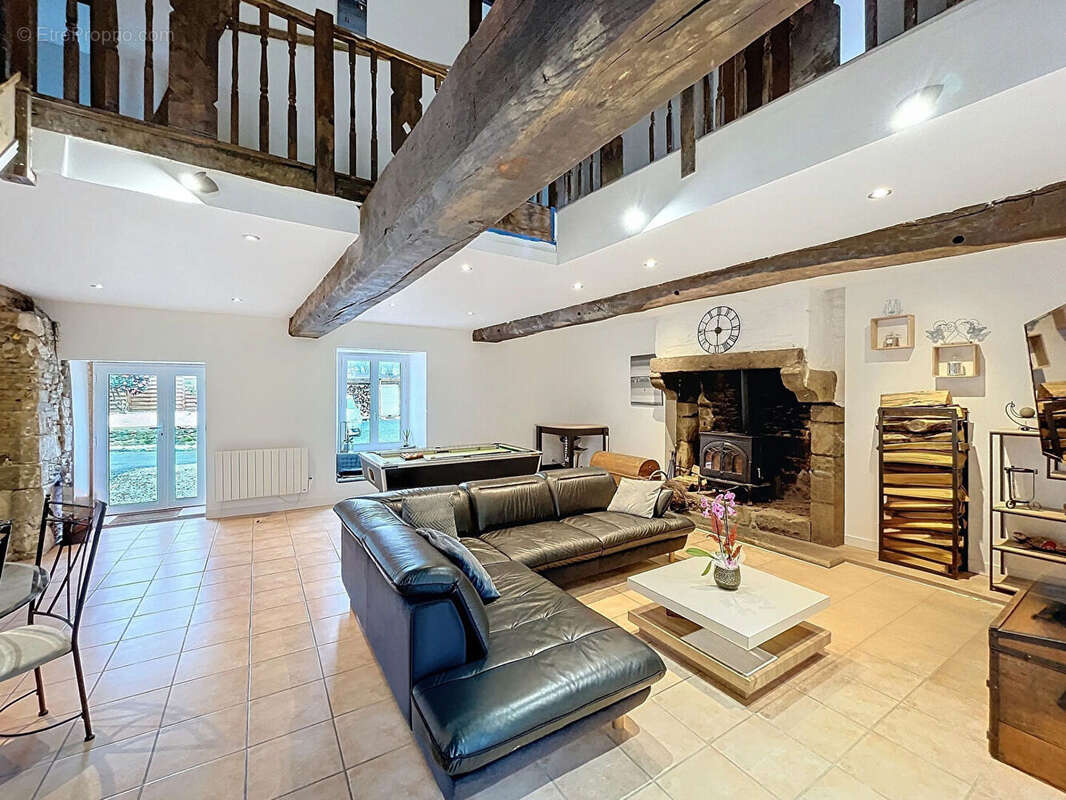 Maison à DOL-DE-BRETAGNE