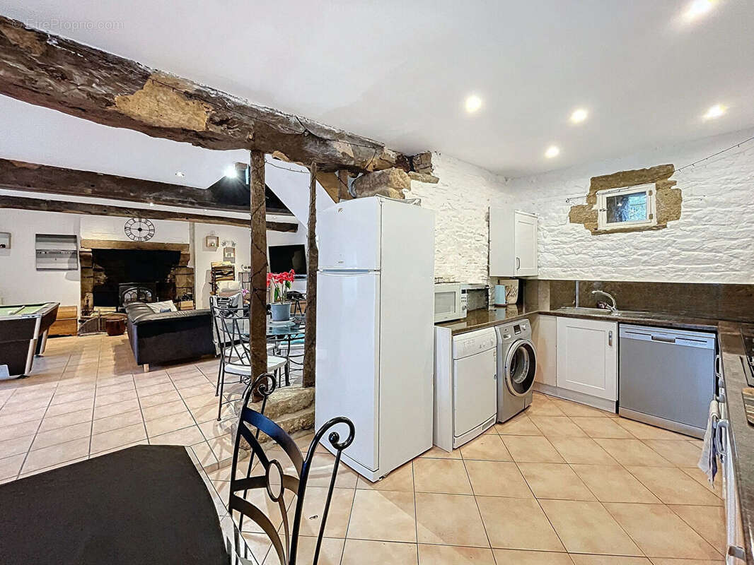 Maison à DOL-DE-BRETAGNE