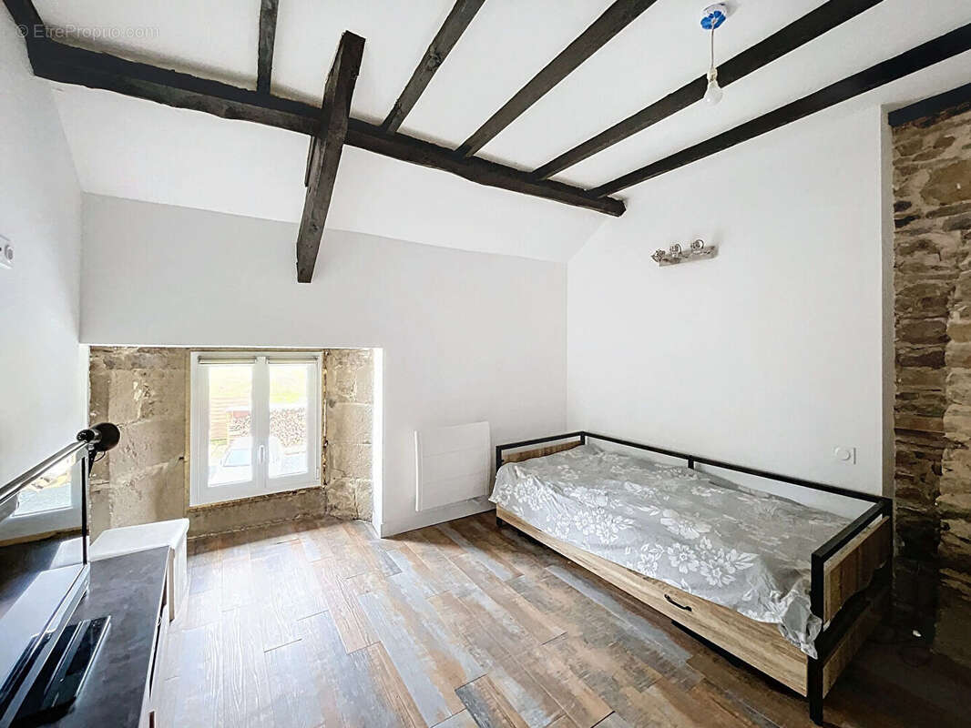 Maison à DOL-DE-BRETAGNE