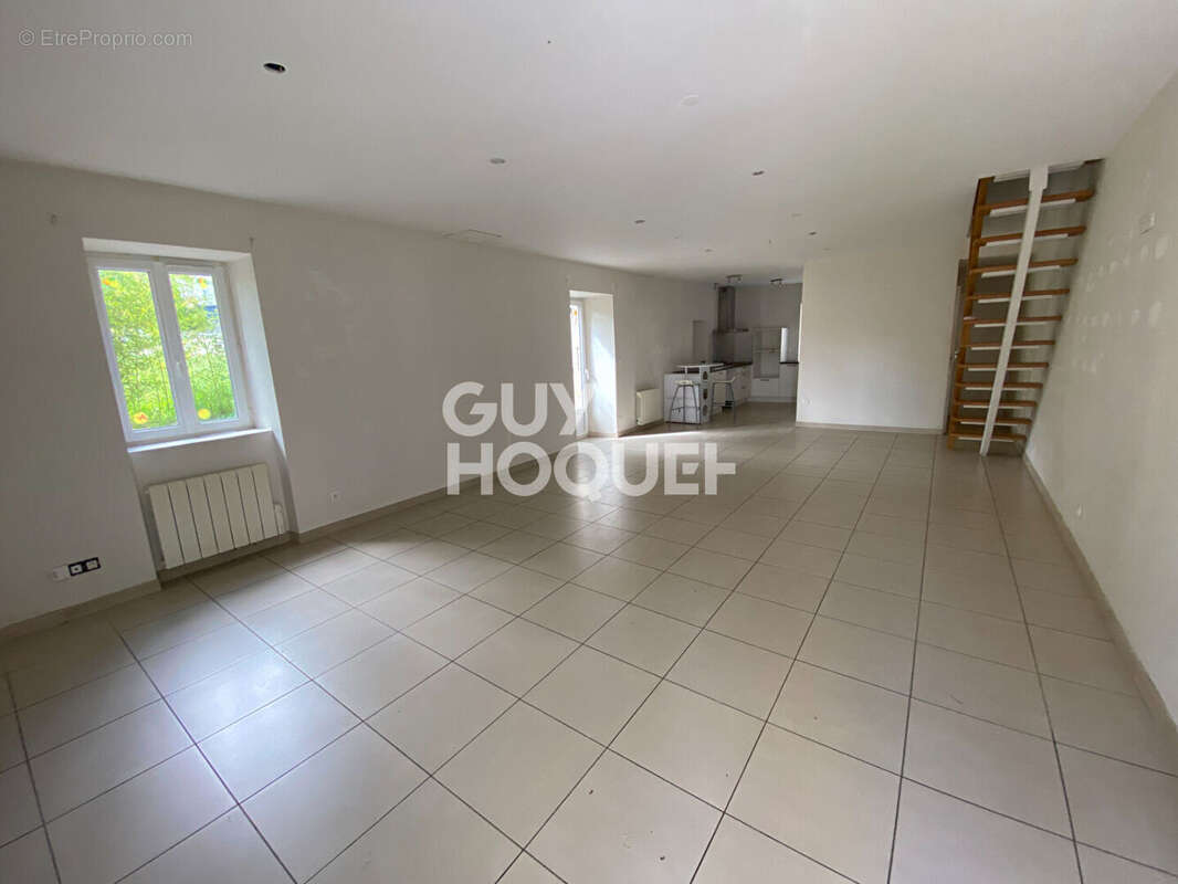 Maison à LACHAPELLE-SOUS-AUBENAS