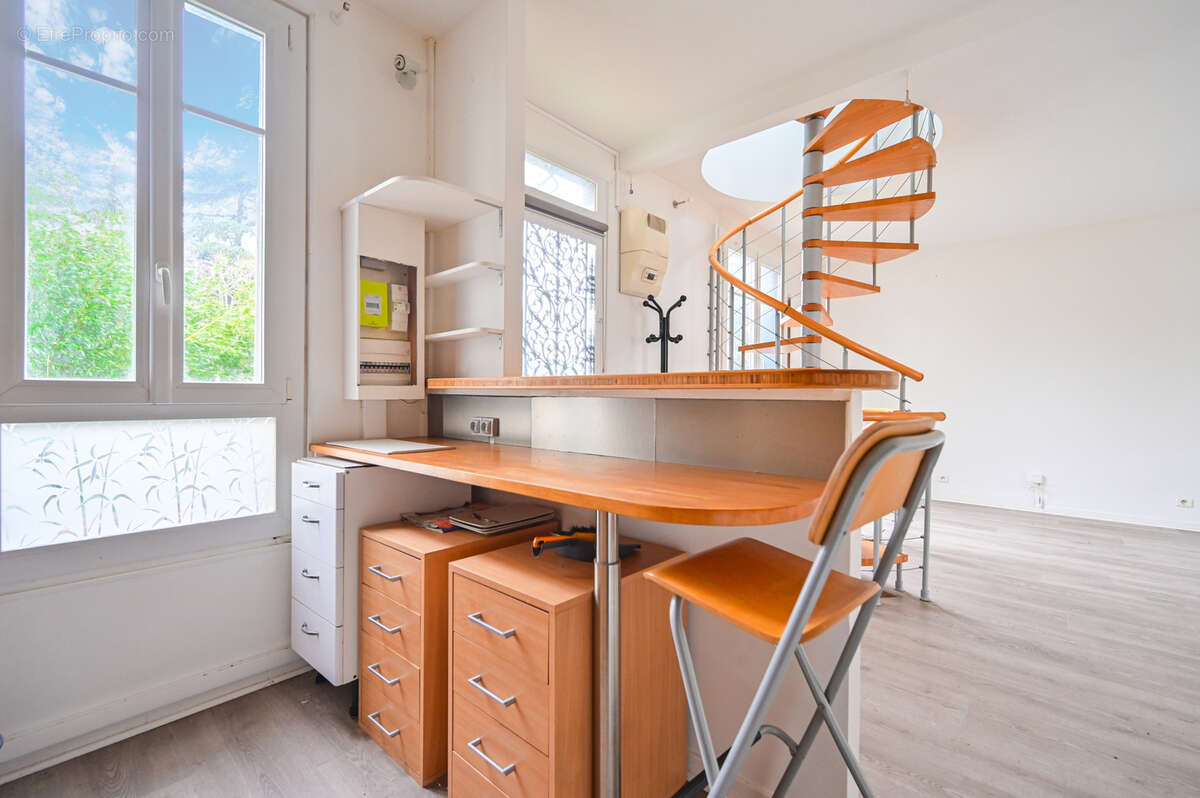 Maison à SAINT-MAUR-DES-FOSSES