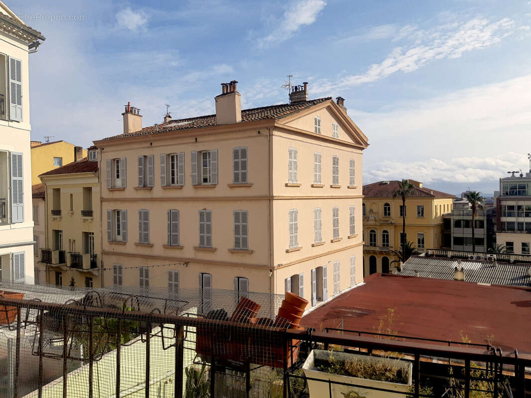 Appartement à HYERES