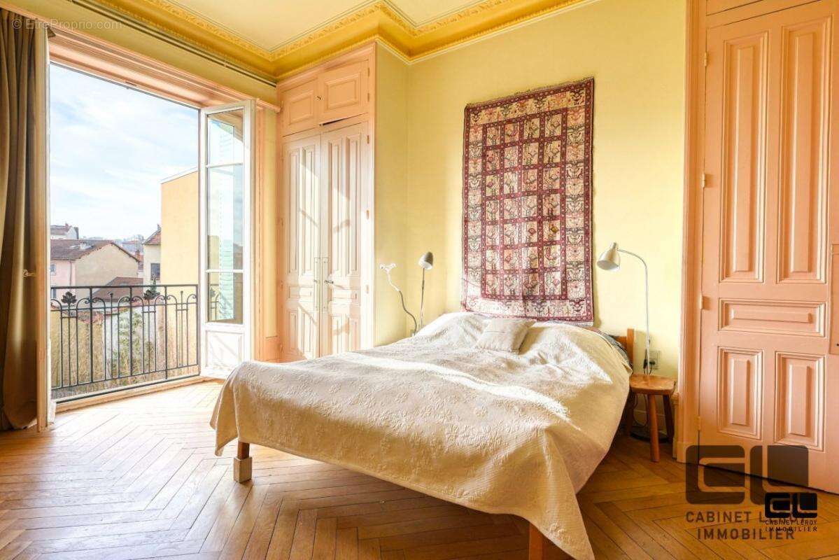 Appartement à LYON-9E