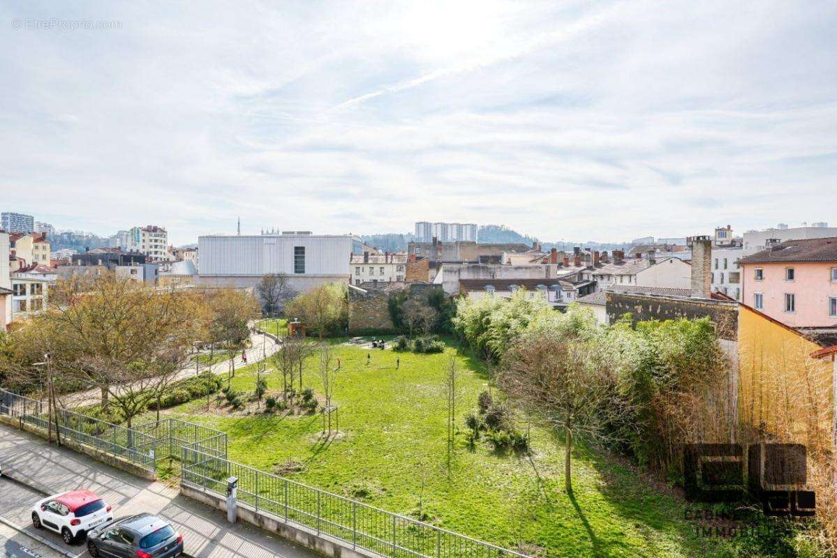 Appartement à LYON-9E