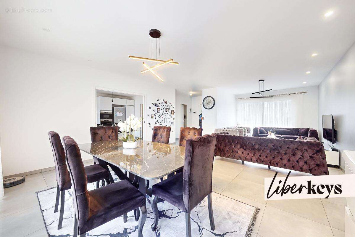 Maison à SAINT-MATHURIN-SUR-LOIRE