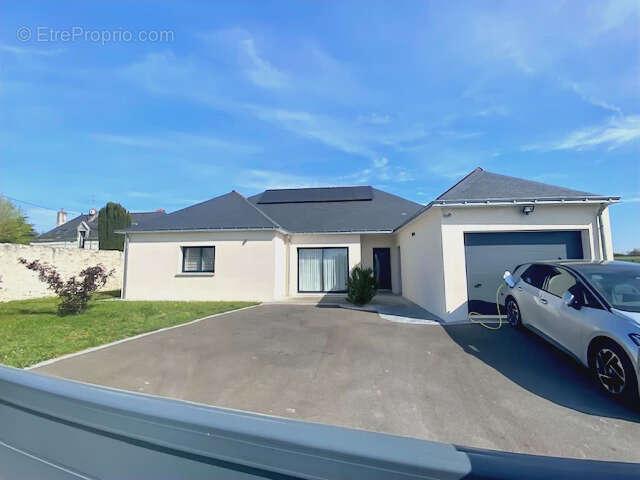 Maison à SAINT-MATHURIN-SUR-LOIRE