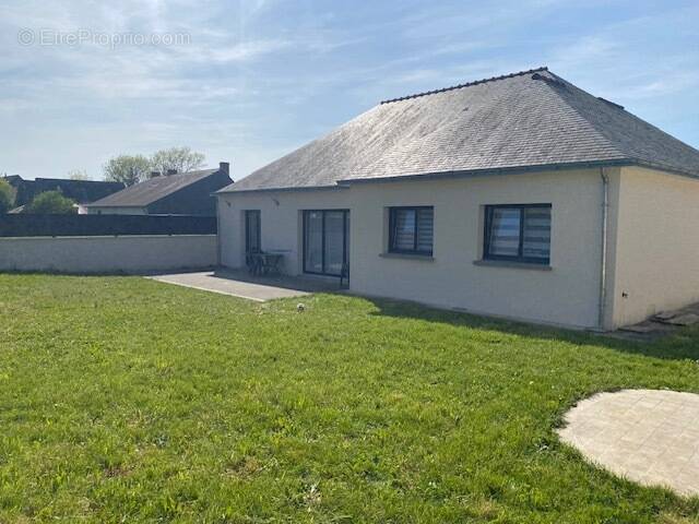 Maison à SAINT-MATHURIN-SUR-LOIRE