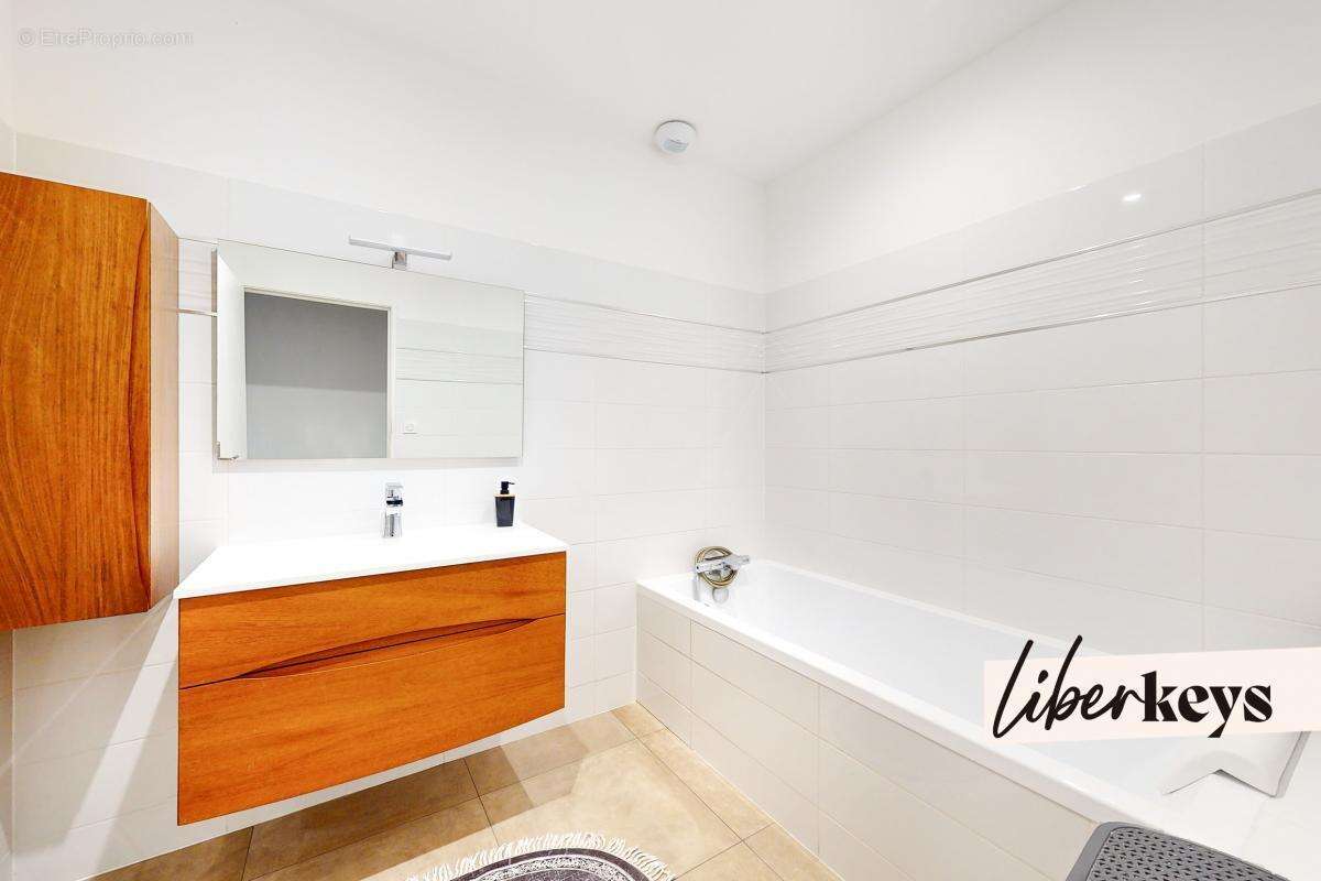 Maison à SAINT-MATHURIN-SUR-LOIRE