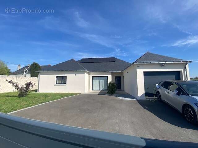 Maison à SAINT-MATHURIN-SUR-LOIRE