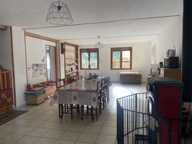 Maison à POIX-DE-PICARDIE