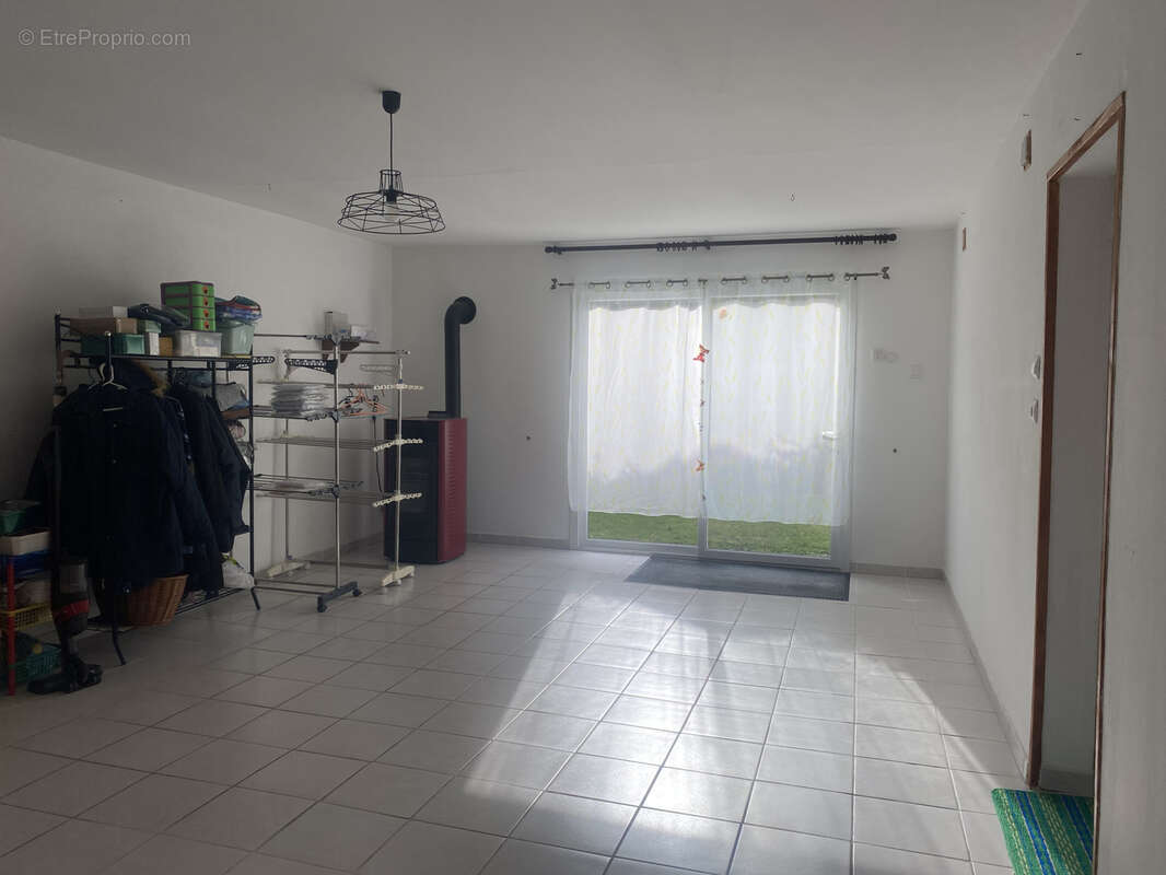 Maison à POIX-DE-PICARDIE