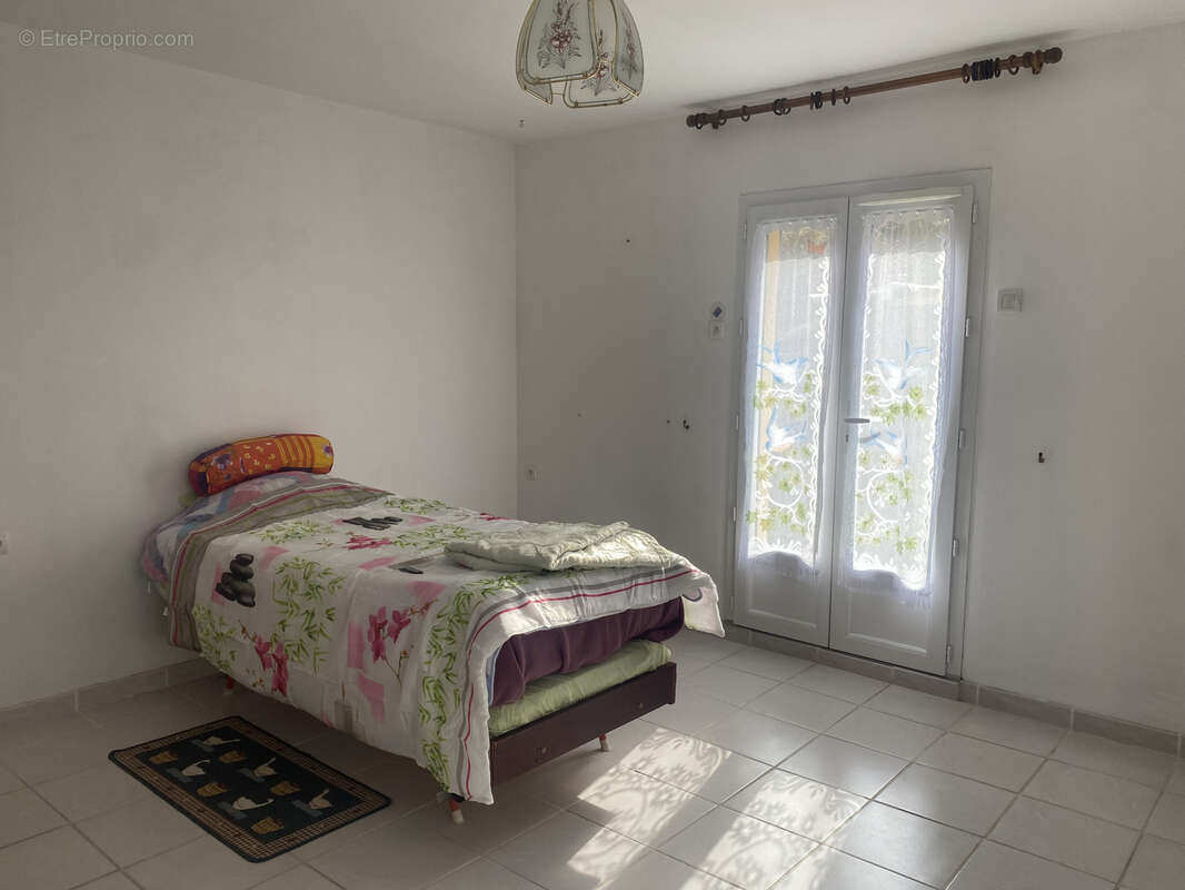 Maison à POIX-DE-PICARDIE