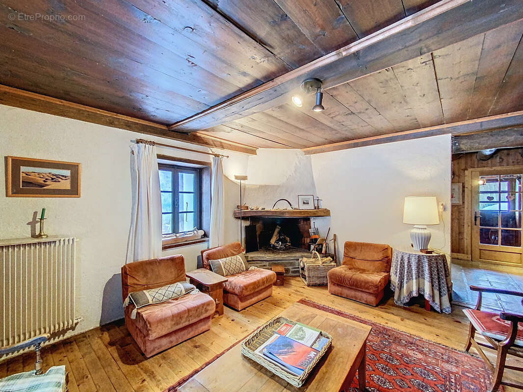 Maison à LES HOUCHES