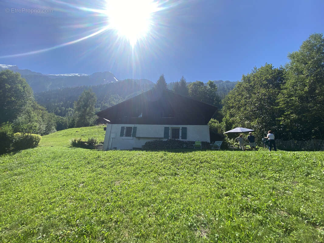 Maison à LES HOUCHES