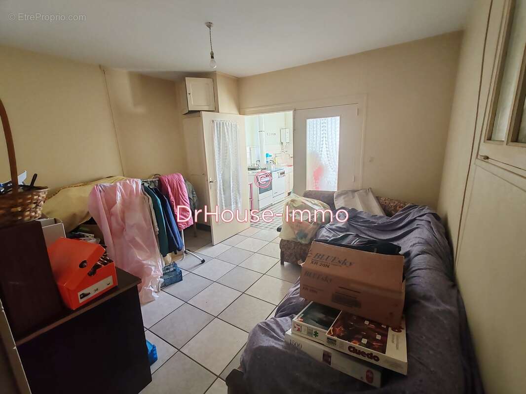 Maison à PORT-DE-PILES