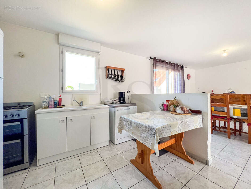 Maison à SAINT-PIERRE-DU-REGARD