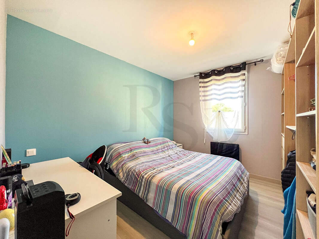 Maison à SAINT-PIERRE-DU-REGARD