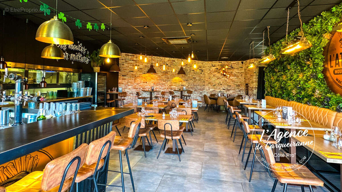 Commerce à GAREOULT