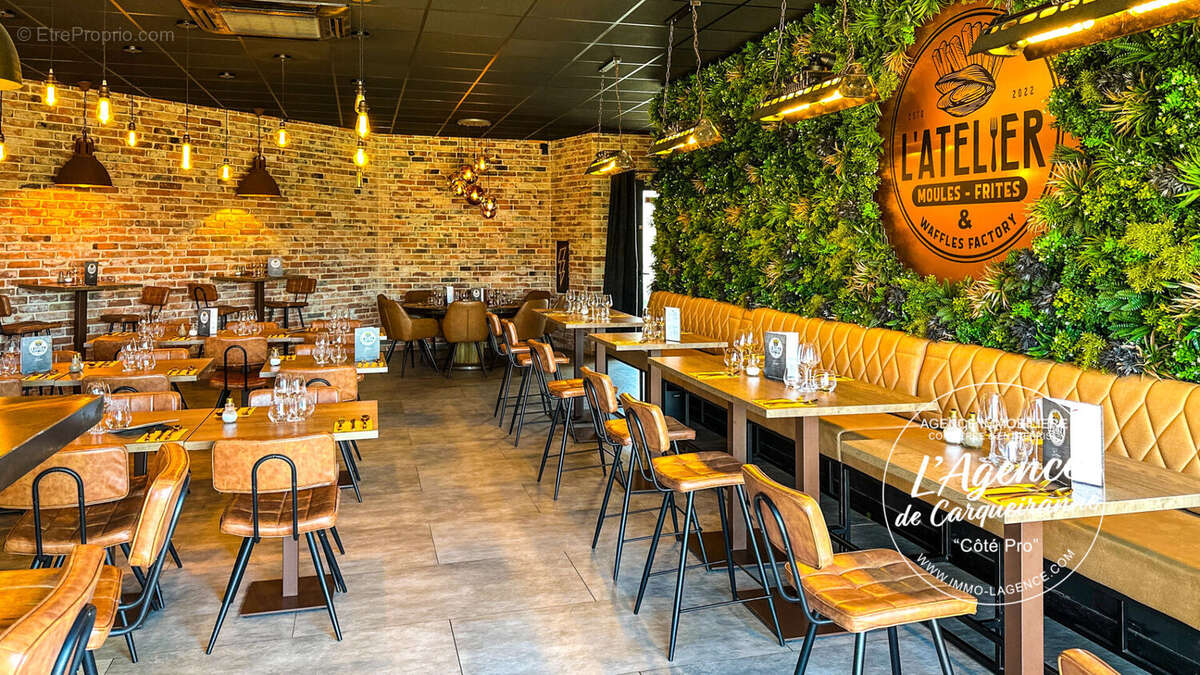 Commerce à GAREOULT