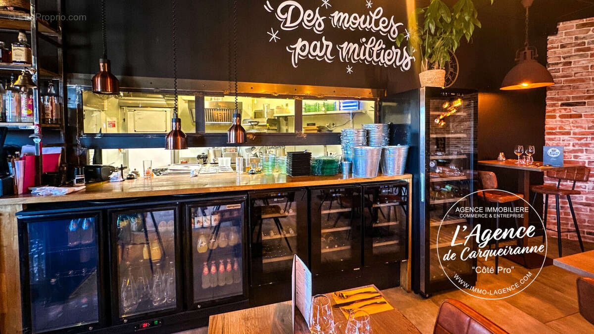 Commerce à GAREOULT